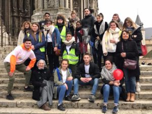 reenchantement-a-la-cathedrale-de-chartres